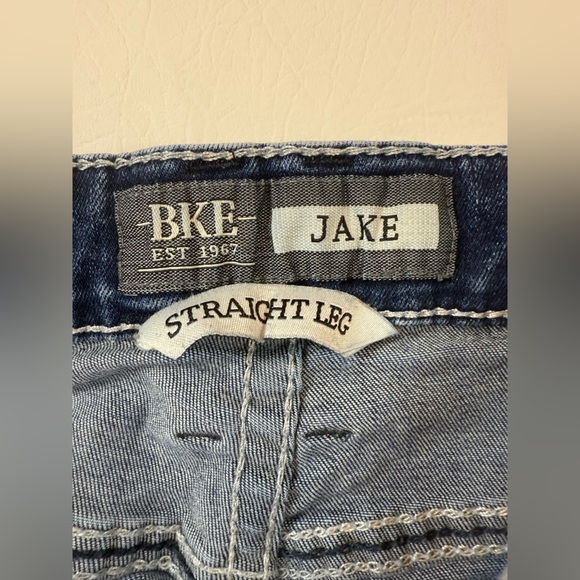 BKE Buckle men’s straight leg Jake denim jeans size 28R (bin FF) - Picture 8 of 9